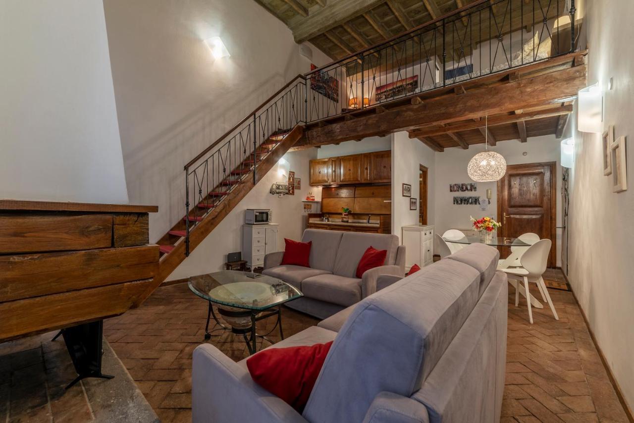 Foro Romano Stylish And Central Apartment Екстериор снимка