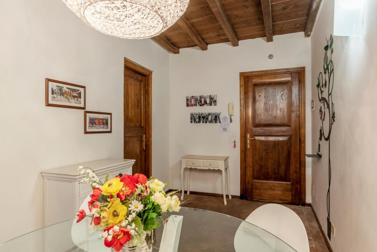 Foro Romano Stylish And Central Apartment Екстериор снимка