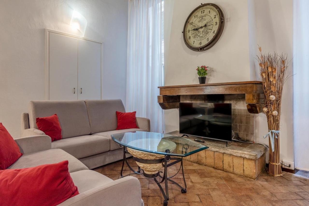 Foro Romano Stylish And Central Apartment Екстериор снимка